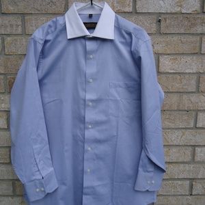 NWT. SIZE 16. 32/33. Donald J. Trump Signature Collection dress shirt.